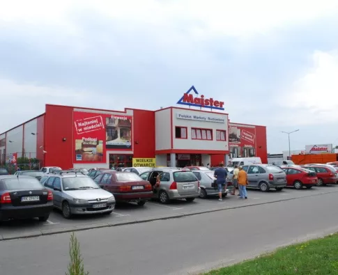 RCMB - centrum magazynowo-handlowe w Krośnie